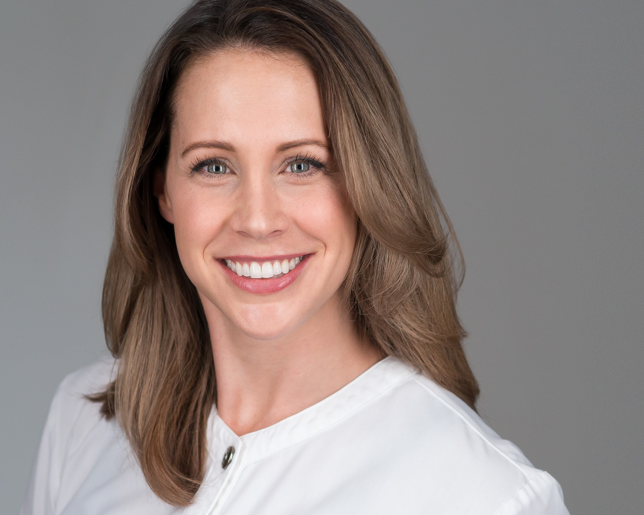 Dr. Lindsay Tuckwood